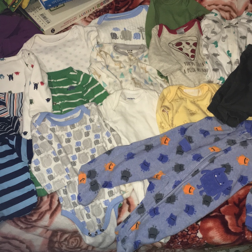 15 Onesie bundle + 1 pant